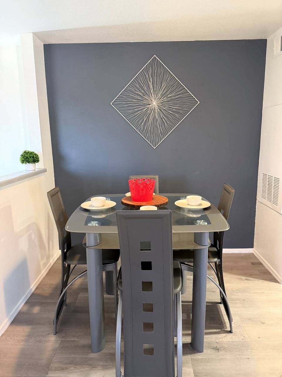 Dining Area Stylish and Comfortable Dining Area